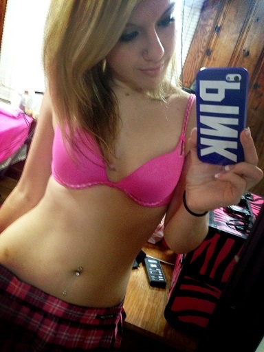 HeatherBBy cam girl